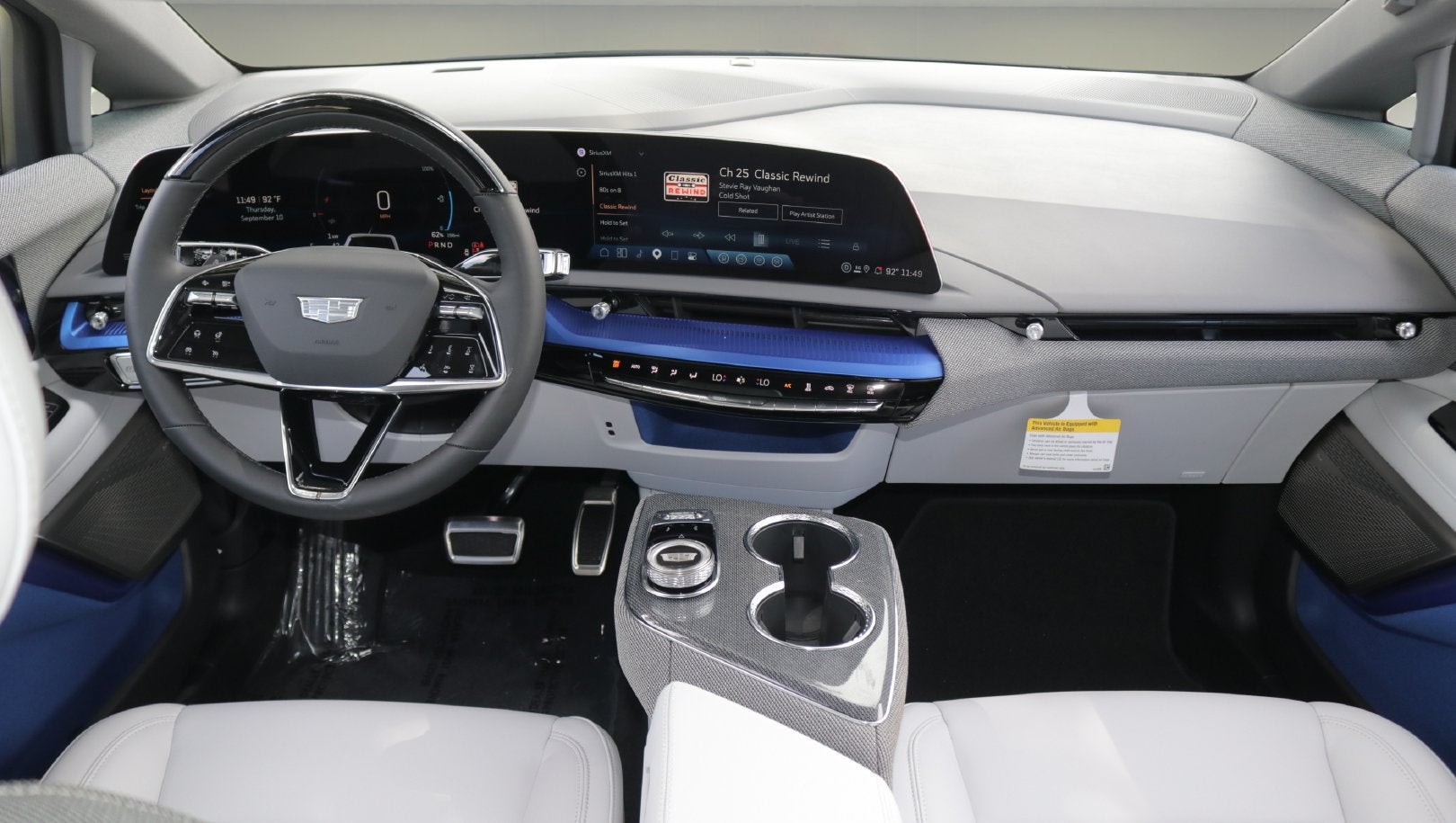 2027 Cadillac OPTIQ Luxury
