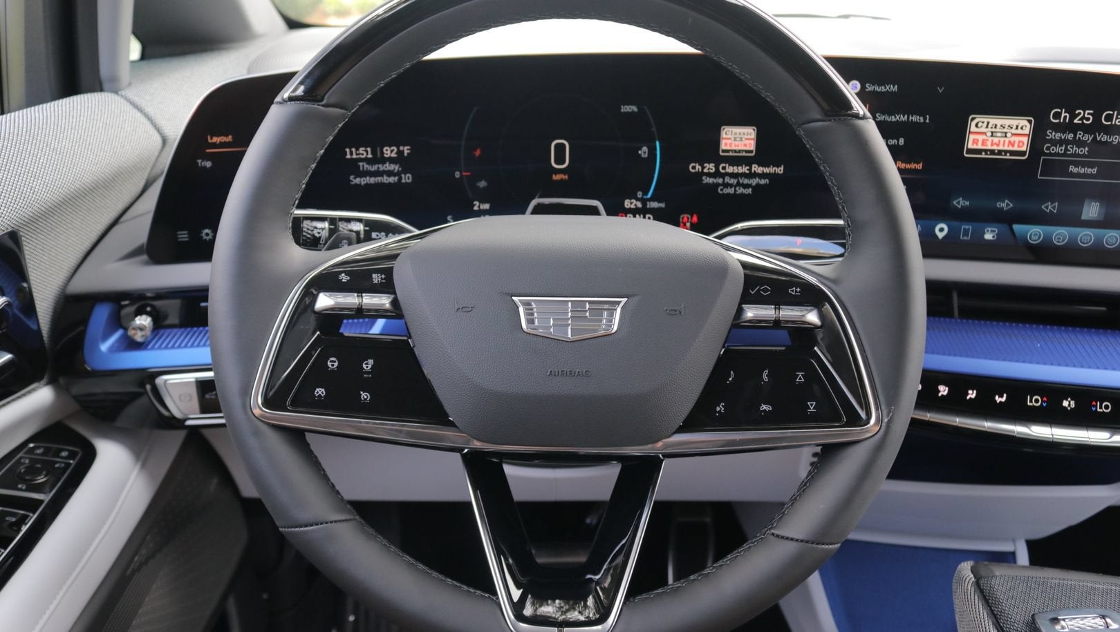 2027 Cadillac OPTIQ Luxury