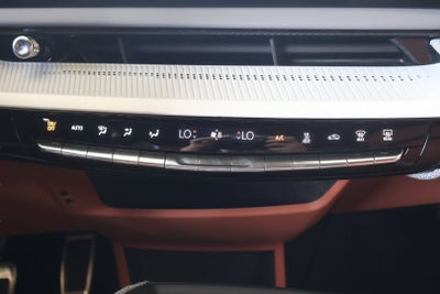 2026 Cadillac OPTIQ Premium Luxury
