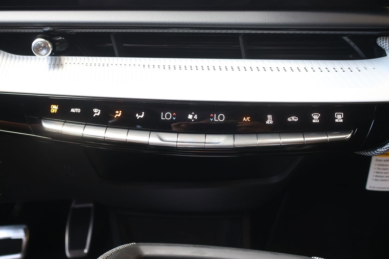 2026 Cadillac OPTIQ Premium Luxury