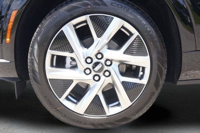 2026 Cadillac OPTIQ Premium Luxury