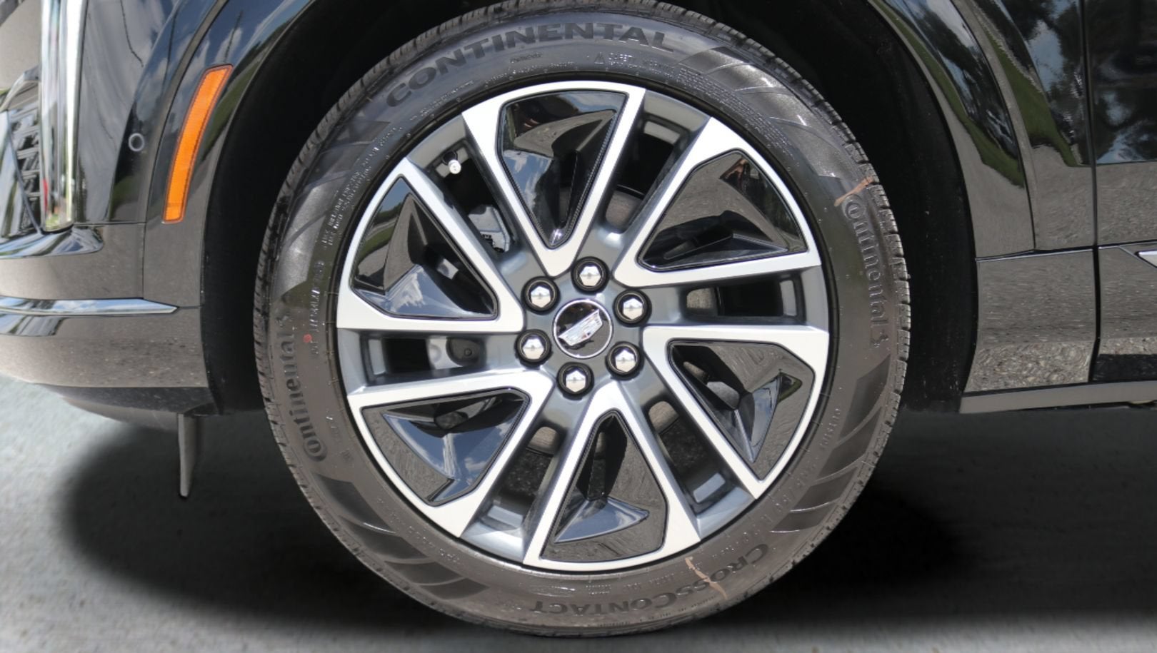 2027 Cadillac OPTIQ Sport