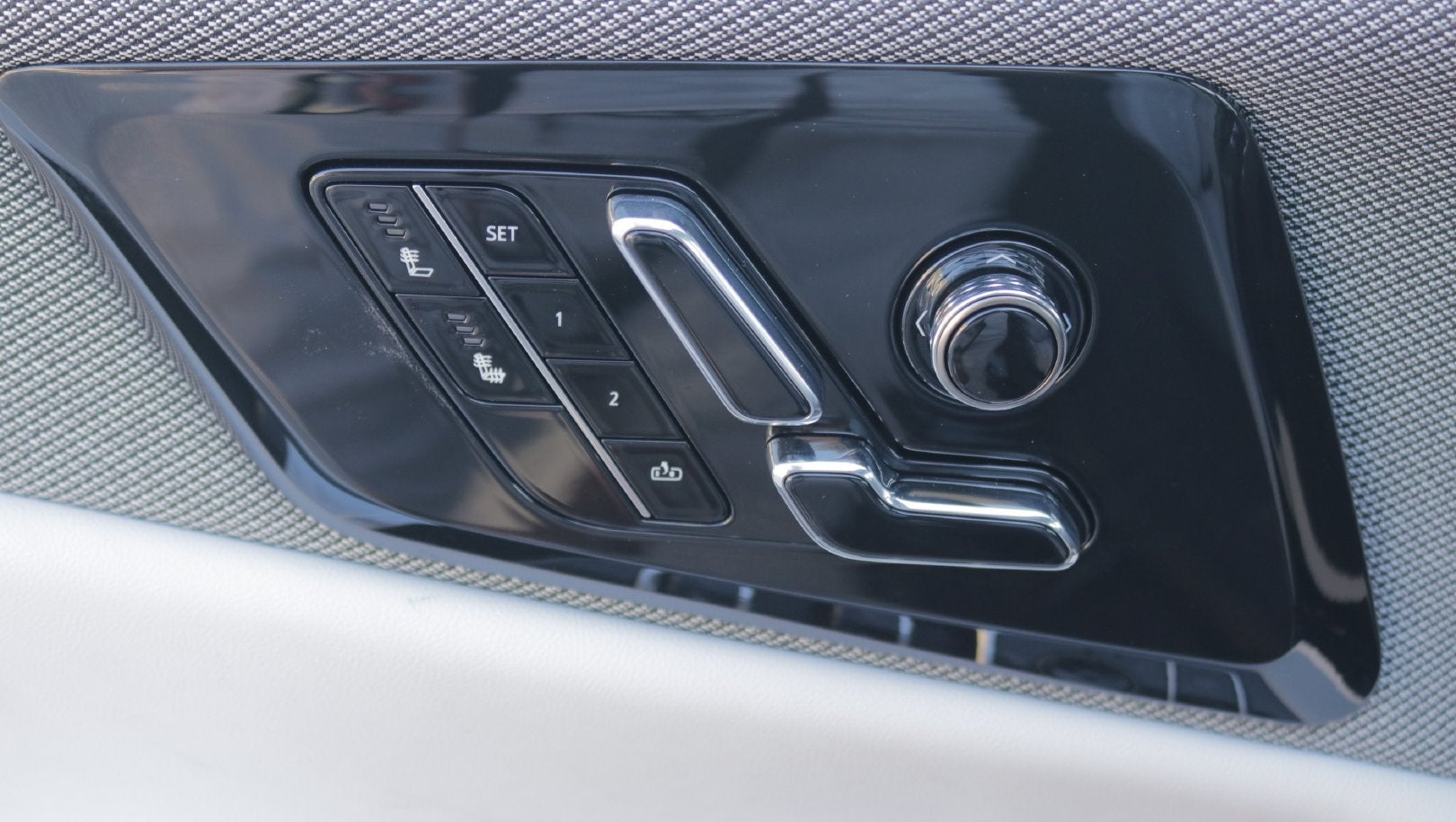 2027 Cadillac OPTIQ Sport