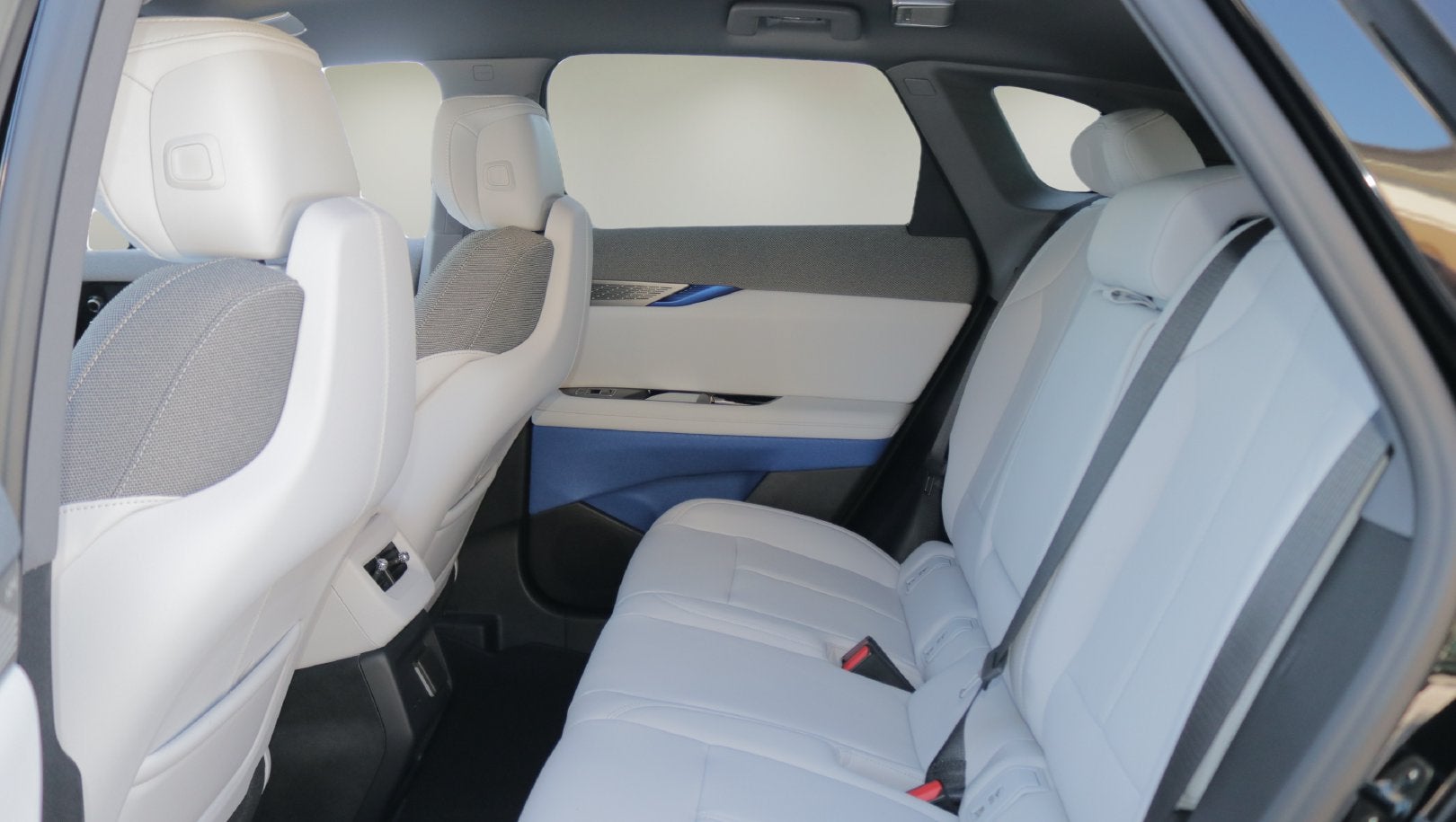 2027 Cadillac OPTIQ Sport