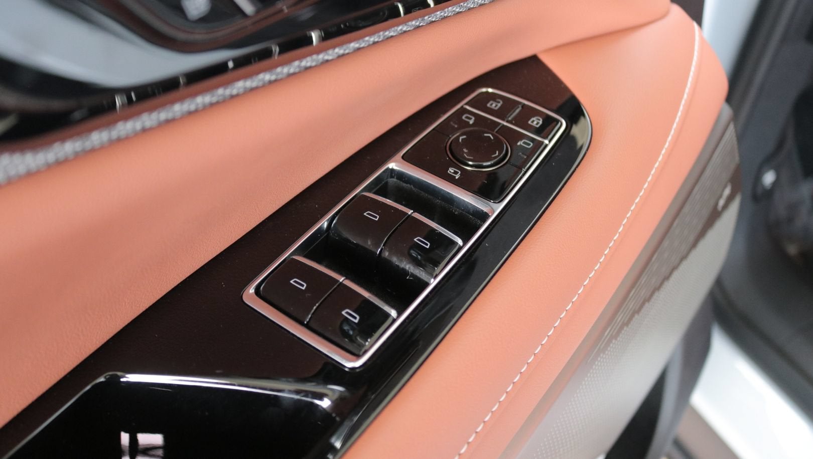2027 Cadillac OPTIQ Premium Sport