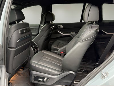 2026 BMW X7 M60i