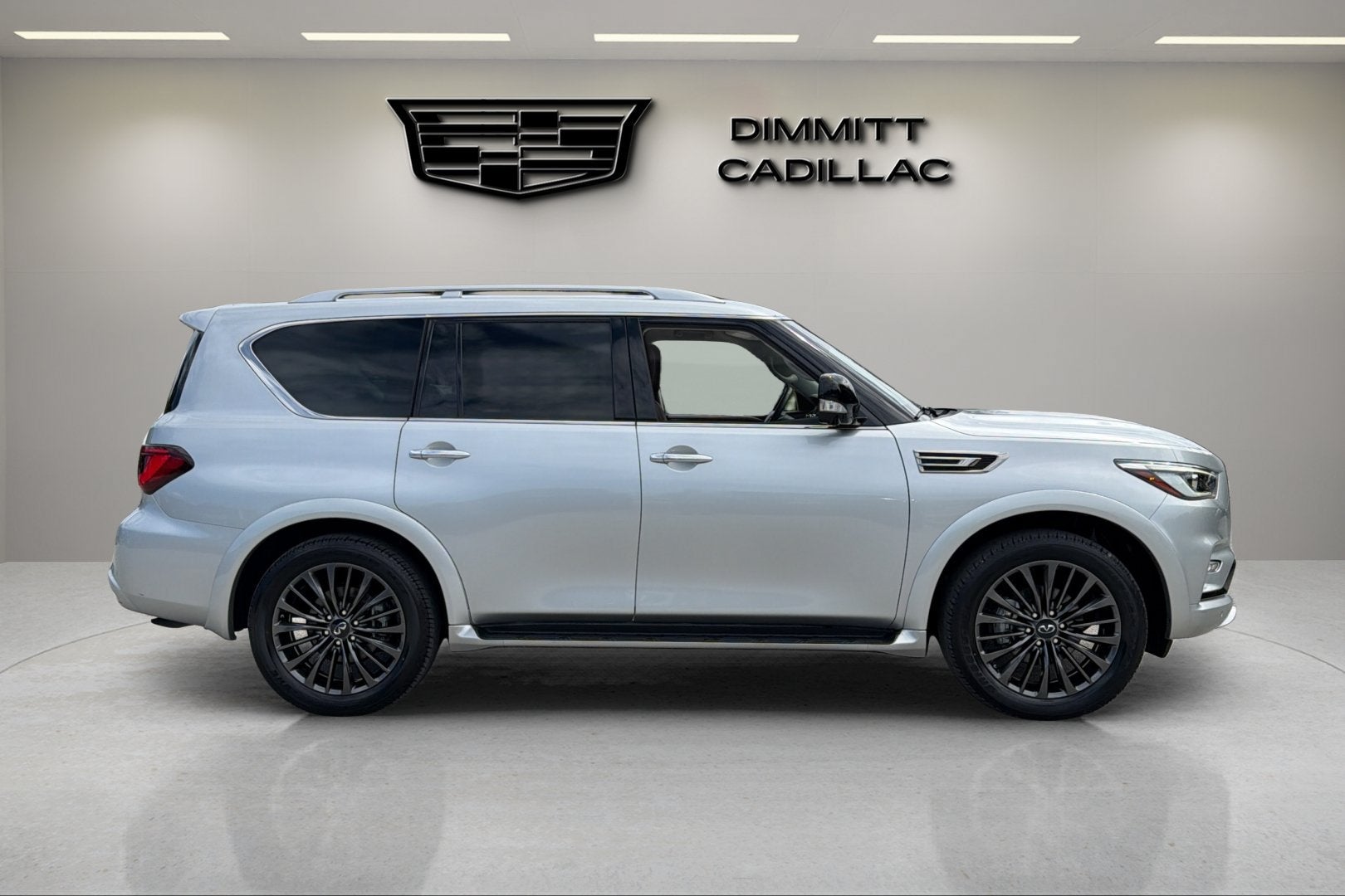 2023 INFINITI QX80 PREMIUM SELECT