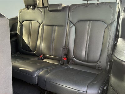 2024 Jeep Wagoneer BASE