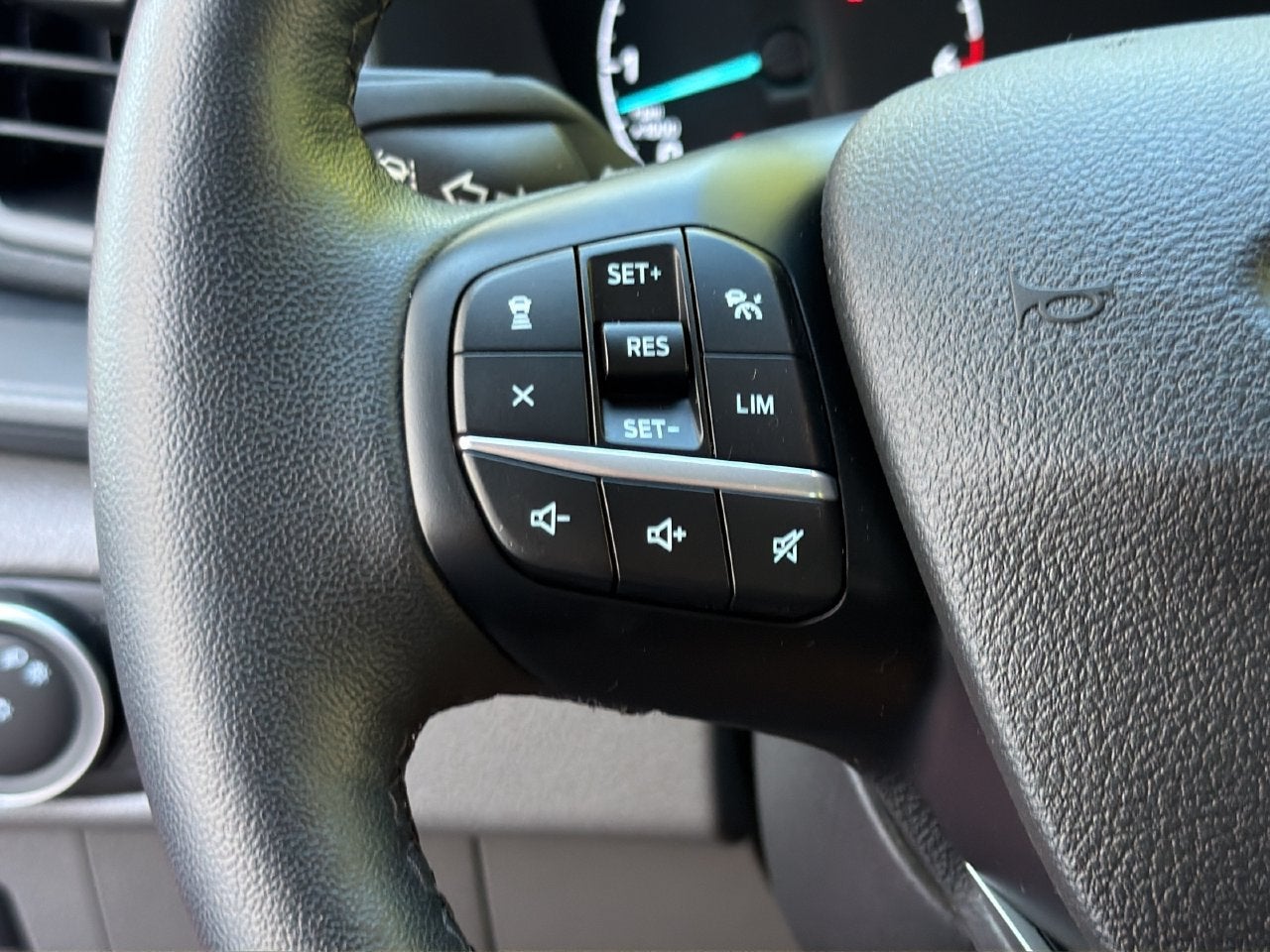 2024 Ford Transit Passenger Wagon XL