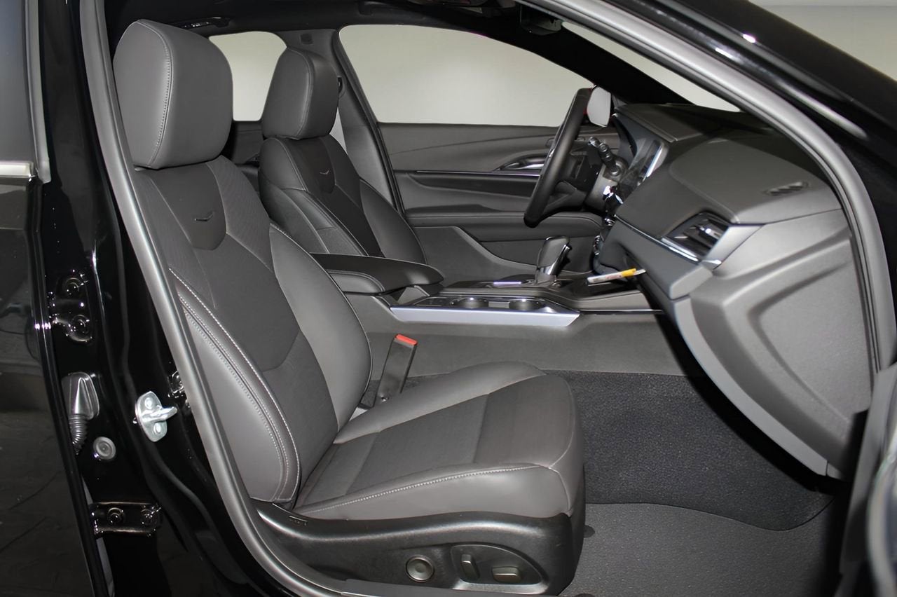 2025 Cadillac CT4 Premium Luxury