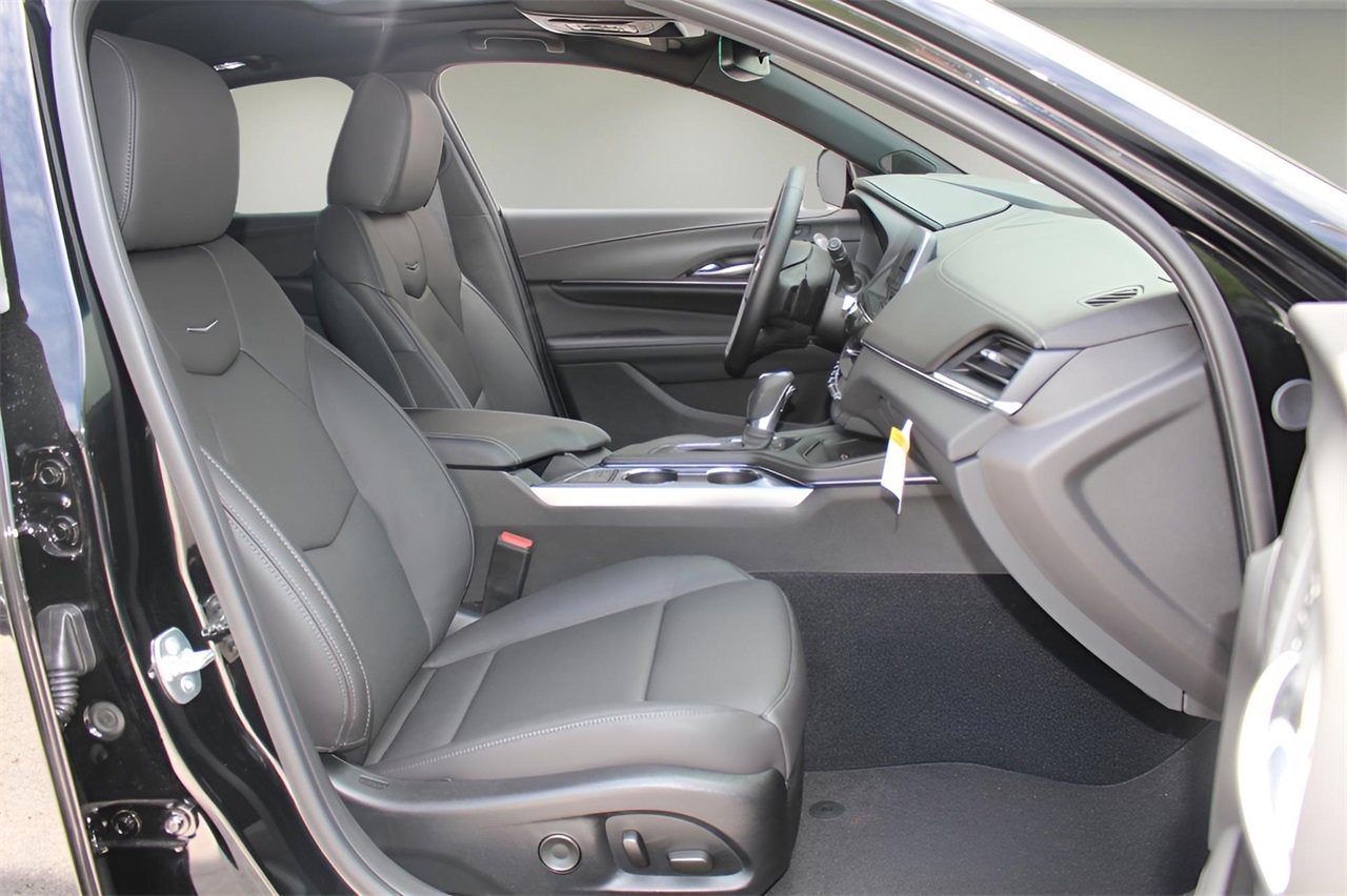 2025 Cadillac CT4 Premium Luxury