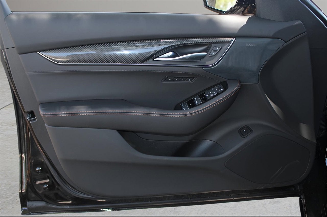 2025 Cadillac CT5 Sport