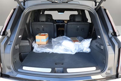 2026 Cadillac VISTIQ Luxury