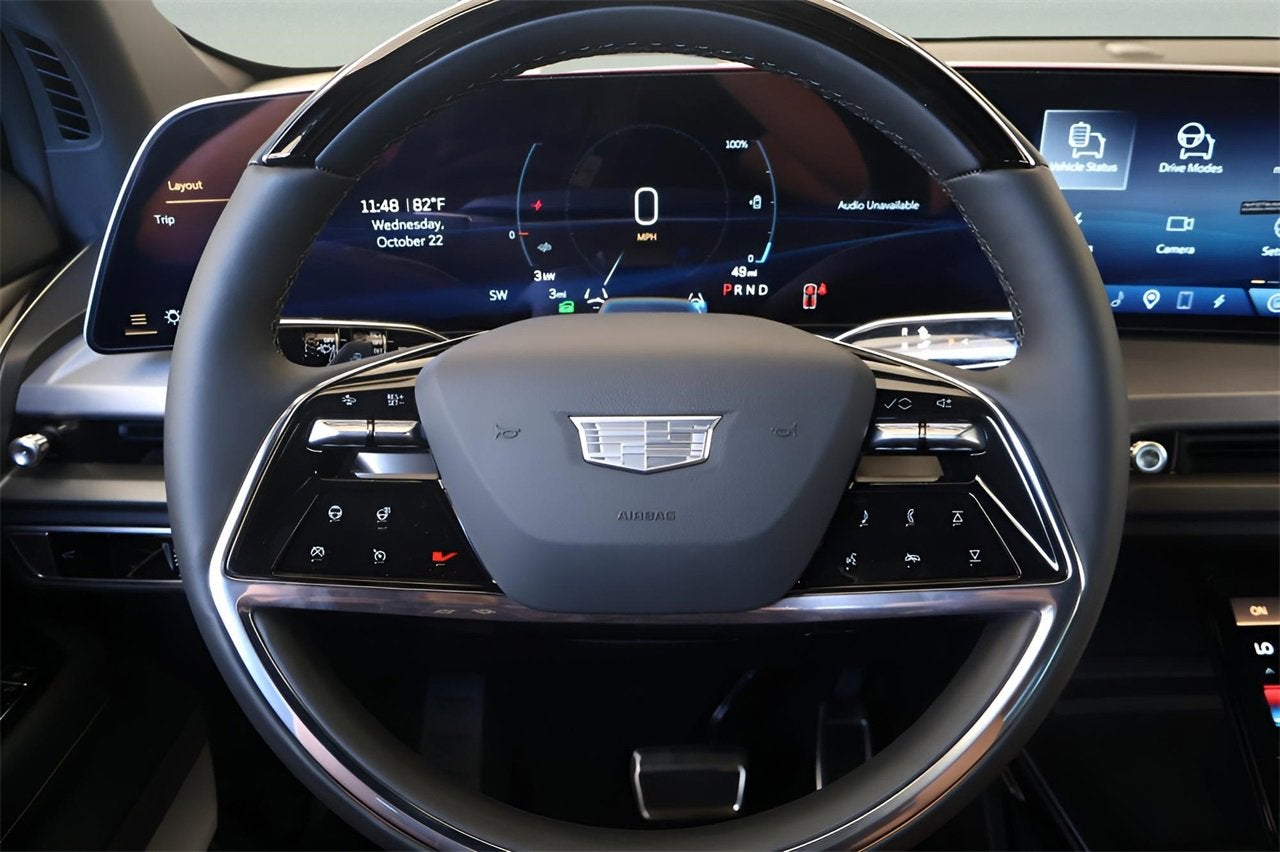 2026 Cadillac VISTIQ Luxury