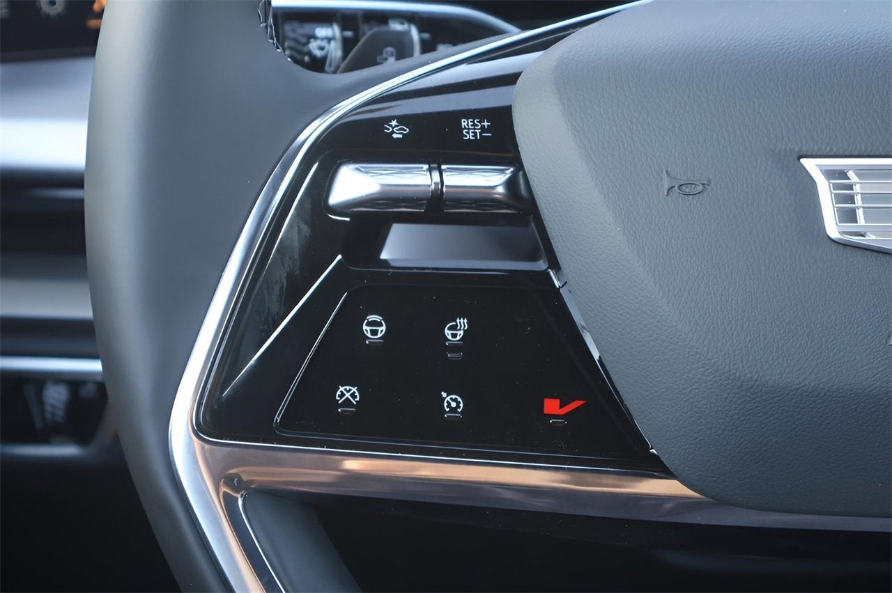 2026 Cadillac VISTIQ Sport