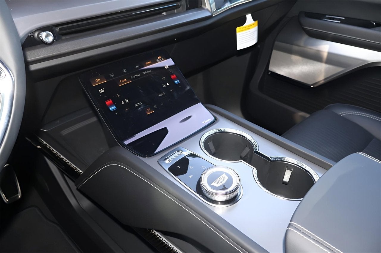 2026 Cadillac VISTIQ Sport