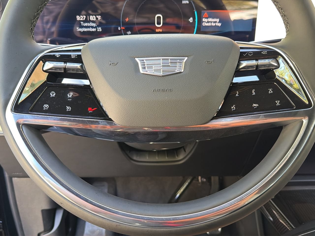 2027 Cadillac VISTIQ Sport