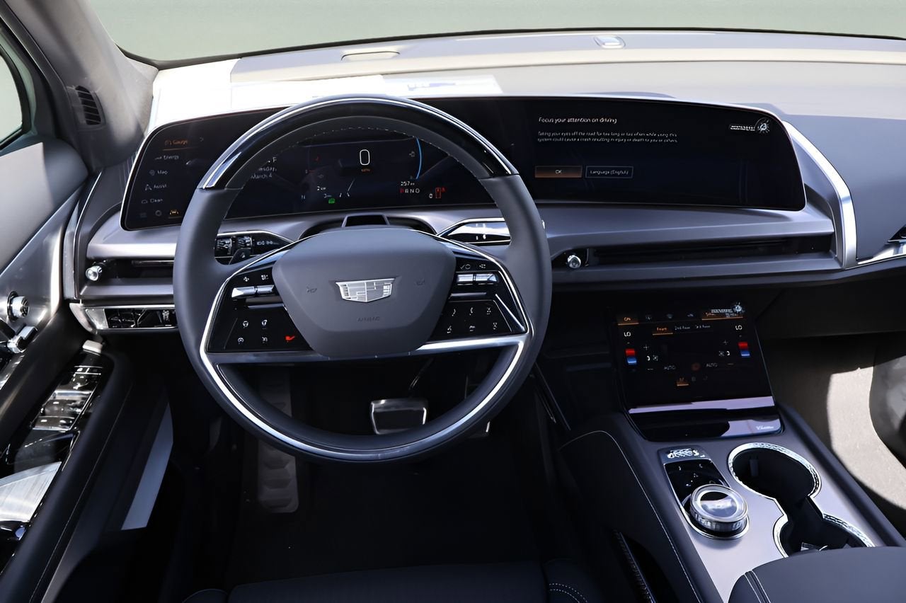 2026 Cadillac VISTIQ Sport