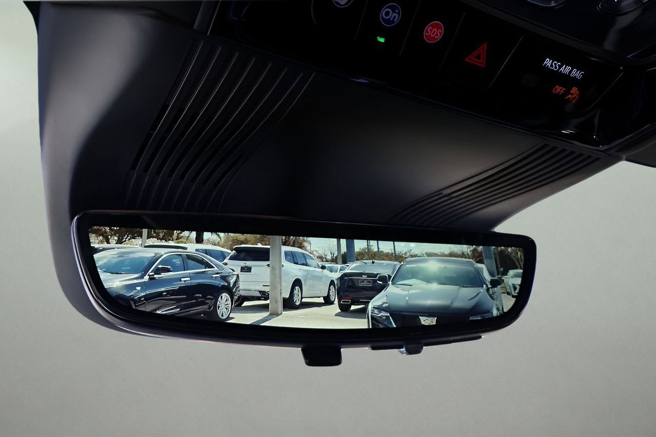 2026 Cadillac VISTIQ Sport