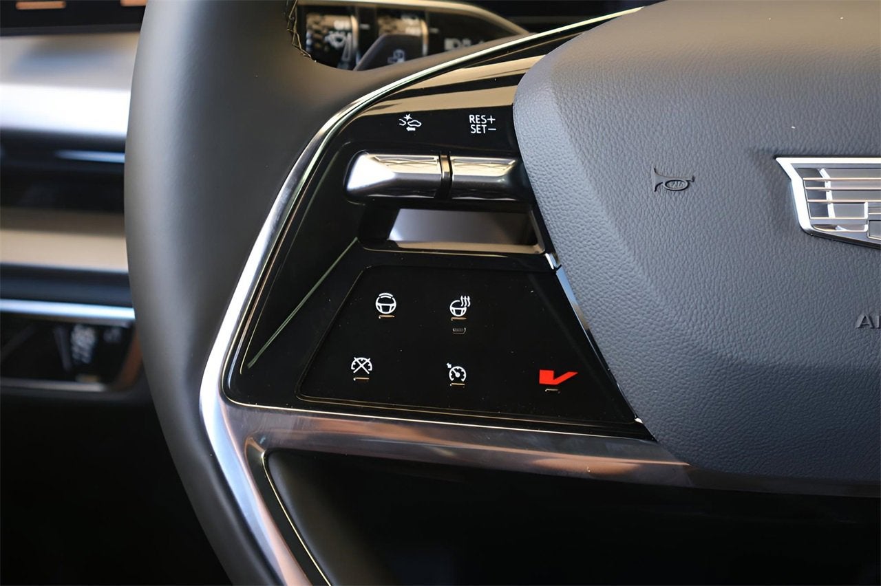 2026 Cadillac VISTIQ Sport