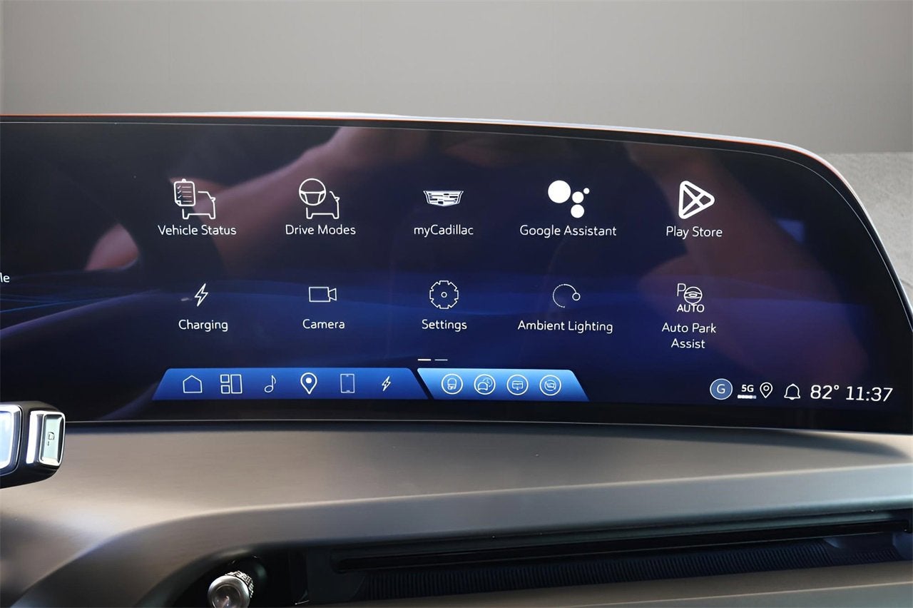 2026 Cadillac VISTIQ Sport