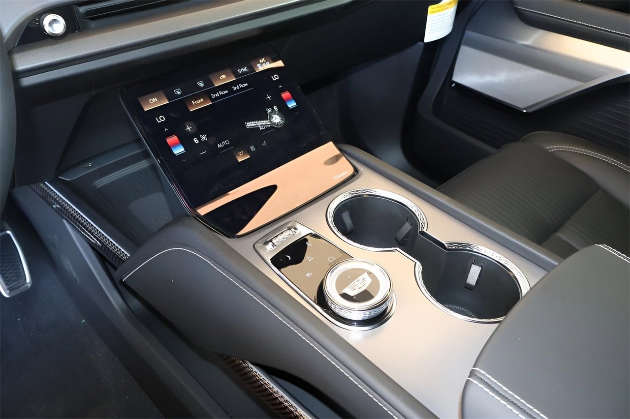 2026 Cadillac VISTIQ Sport