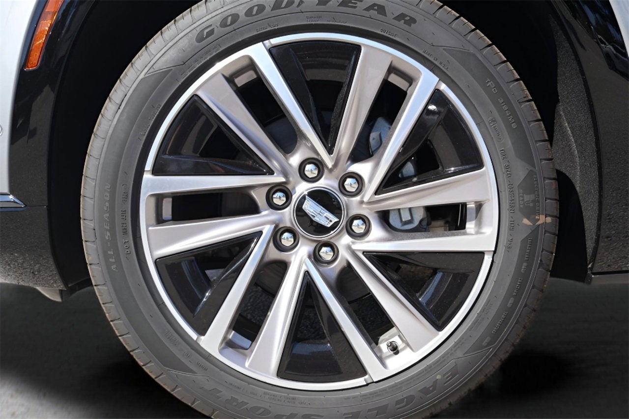 2026 Cadillac VISTIQ Sport