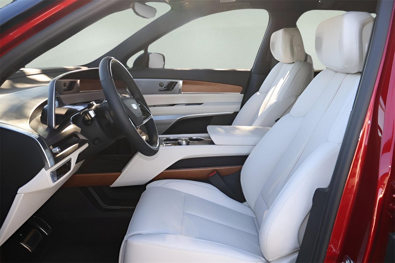 2026 Cadillac VISTIQ Sport