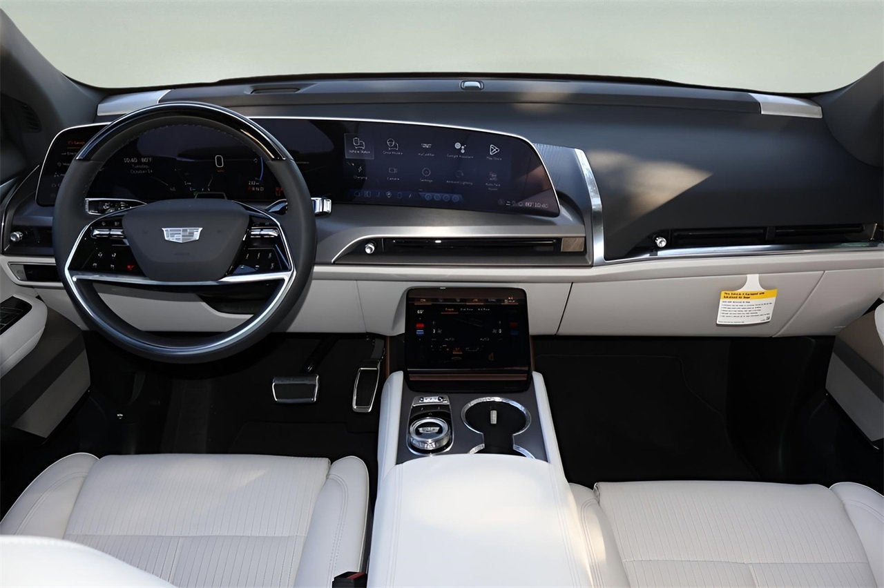 2026 Cadillac VISTIQ Sport