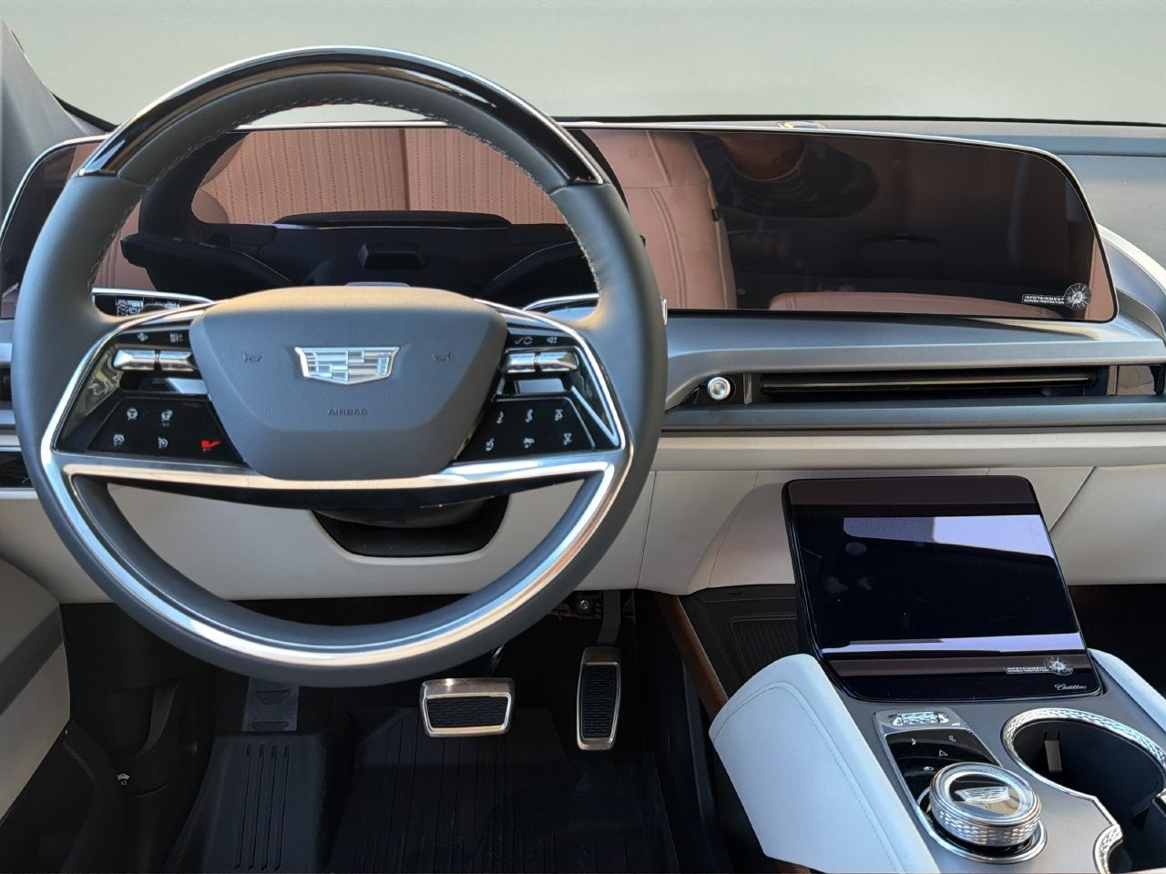 2027 Cadillac VISTIQ Sport