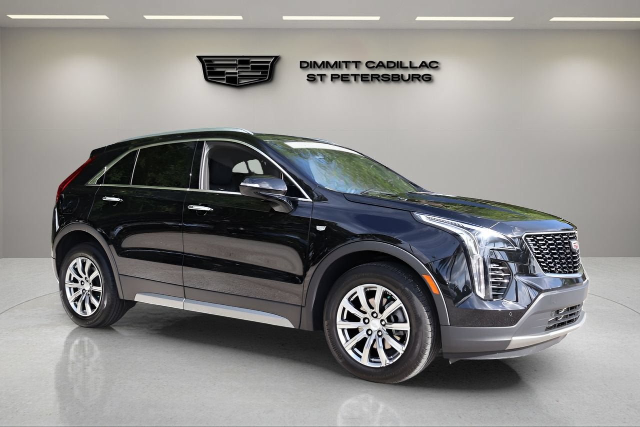 2023 Cadillac XT4 Premium Luxury