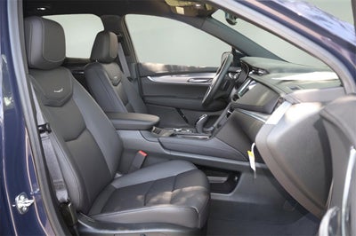 2025 Cadillac XT5 Luxury