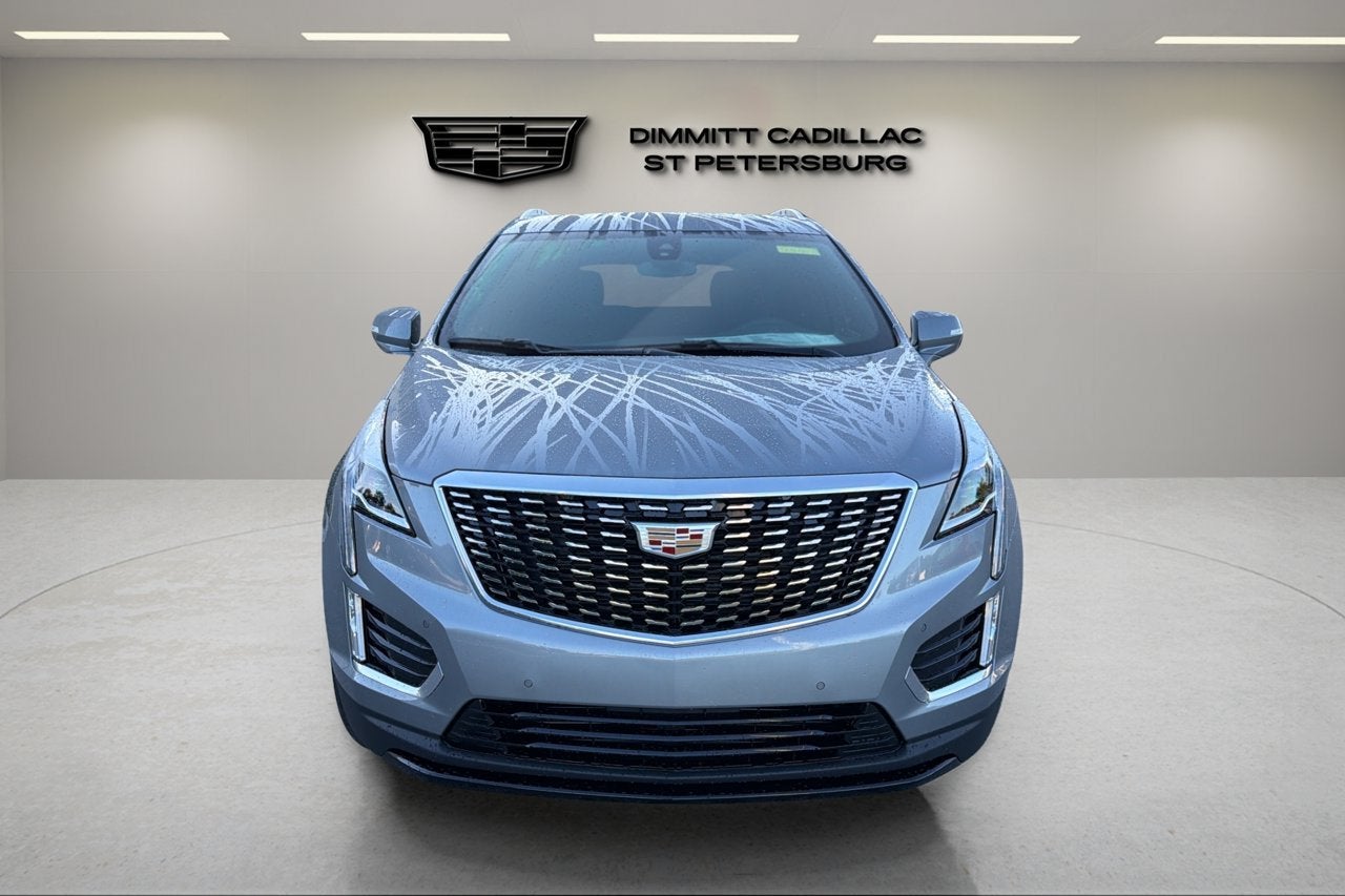 2026 Cadillac XT5 Luxury