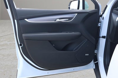 2025 Cadillac XT5 Luxury