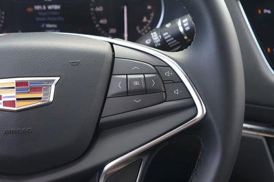 2025 Cadillac XT5 Luxury