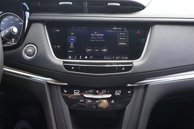 2025 Cadillac XT5 Luxury