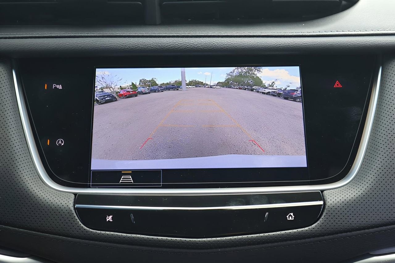 2025 Cadillac XT5 Luxury