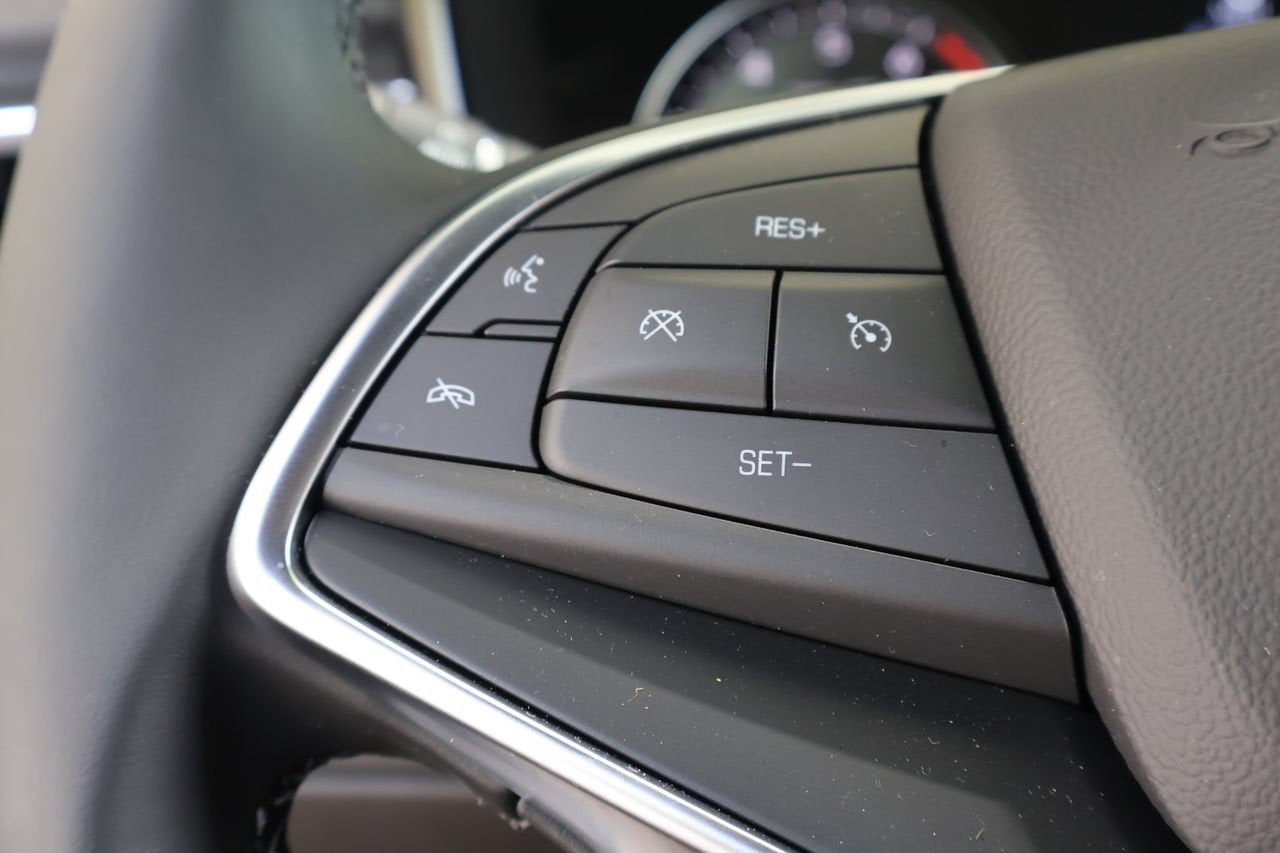 2026 Cadillac XT5 Luxury