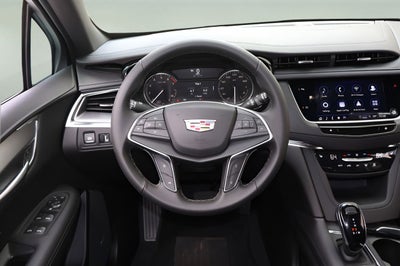 2026 Cadillac XT5 Luxury