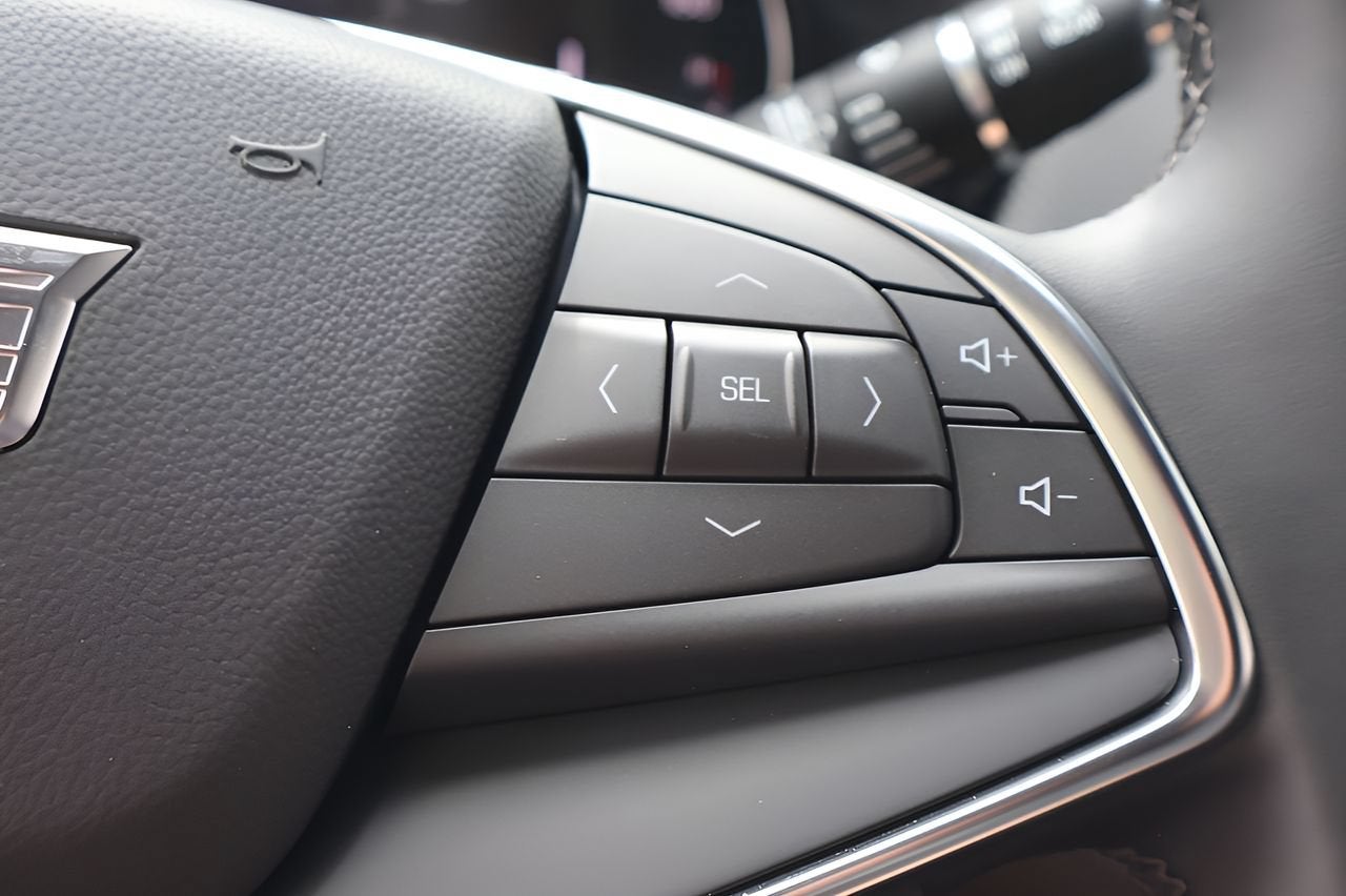 2026 Cadillac XT5 Luxury