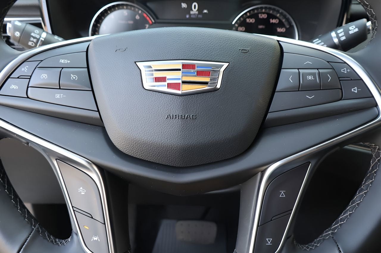 2026 Cadillac XT5 Luxury