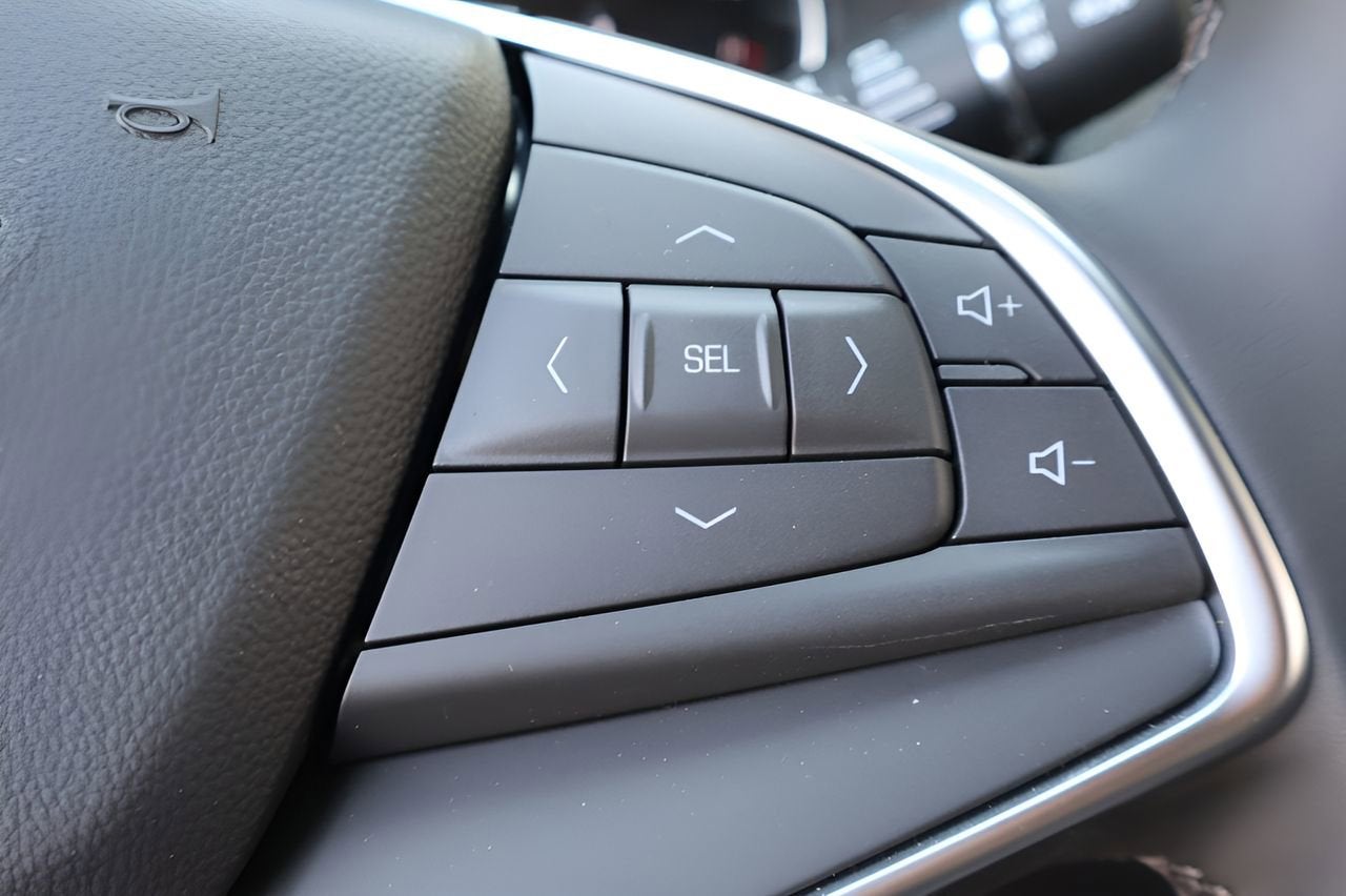 2026 Cadillac XT5 Luxury