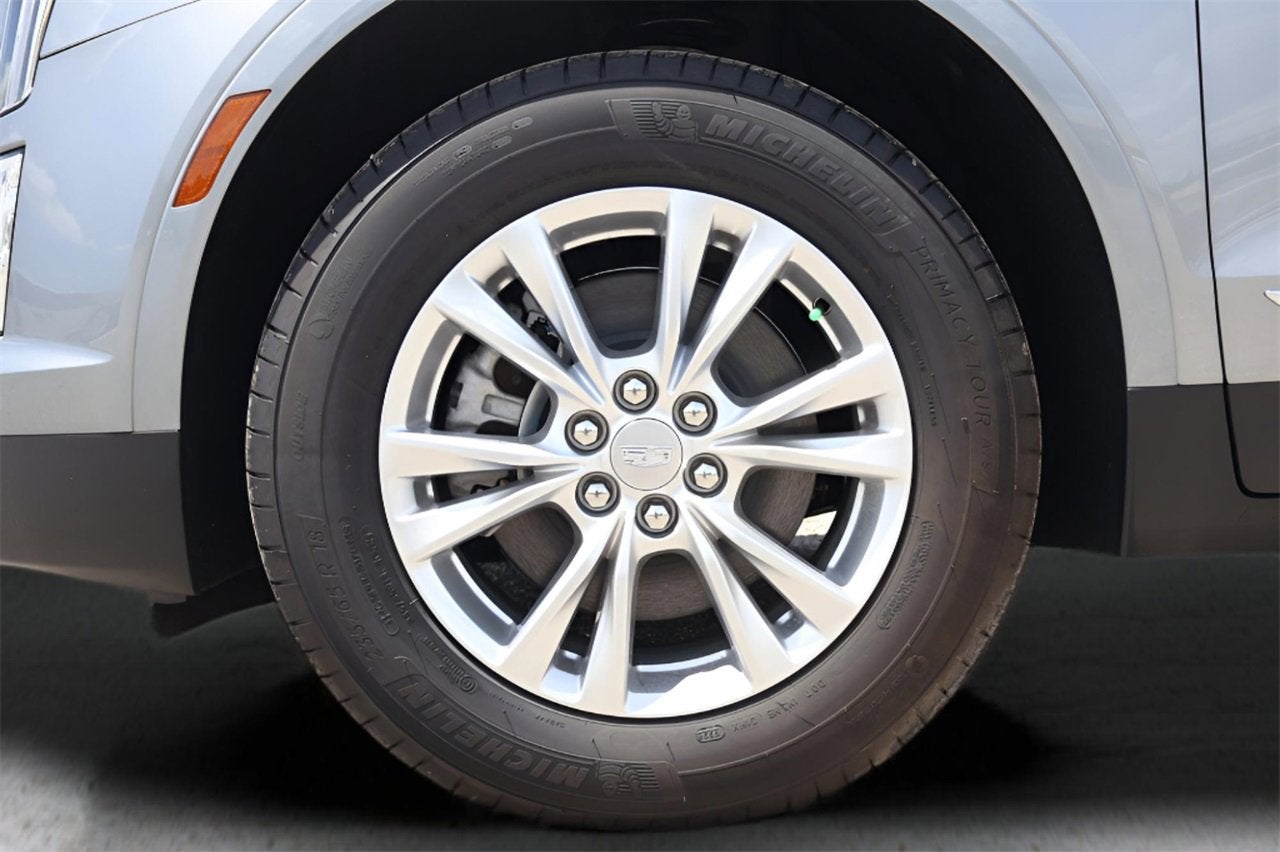 2025 Cadillac XT5 Luxury