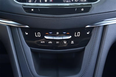 2025 Cadillac XT5 Luxury