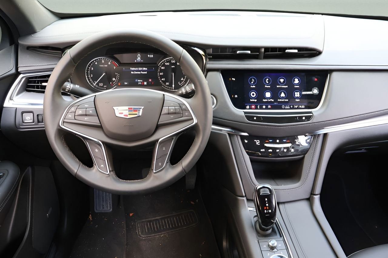 2026 Cadillac XT5 Luxury