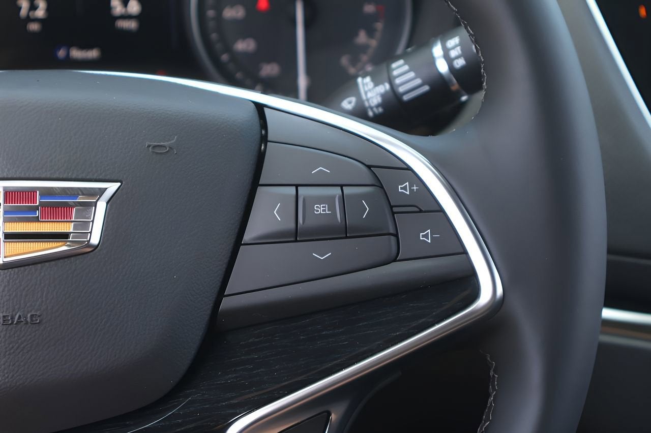 2026 Cadillac XT5 Premium Luxury