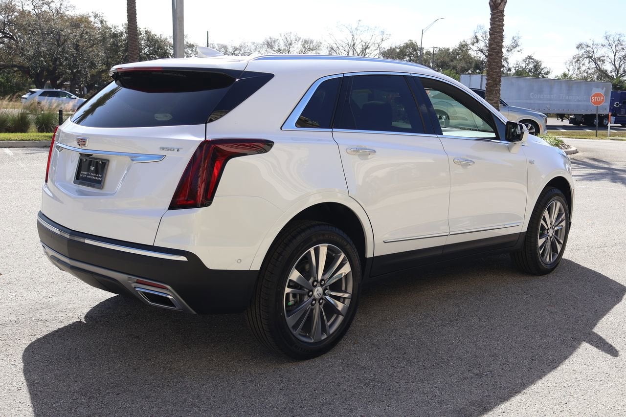 2026 Cadillac XT5 Premium Luxury