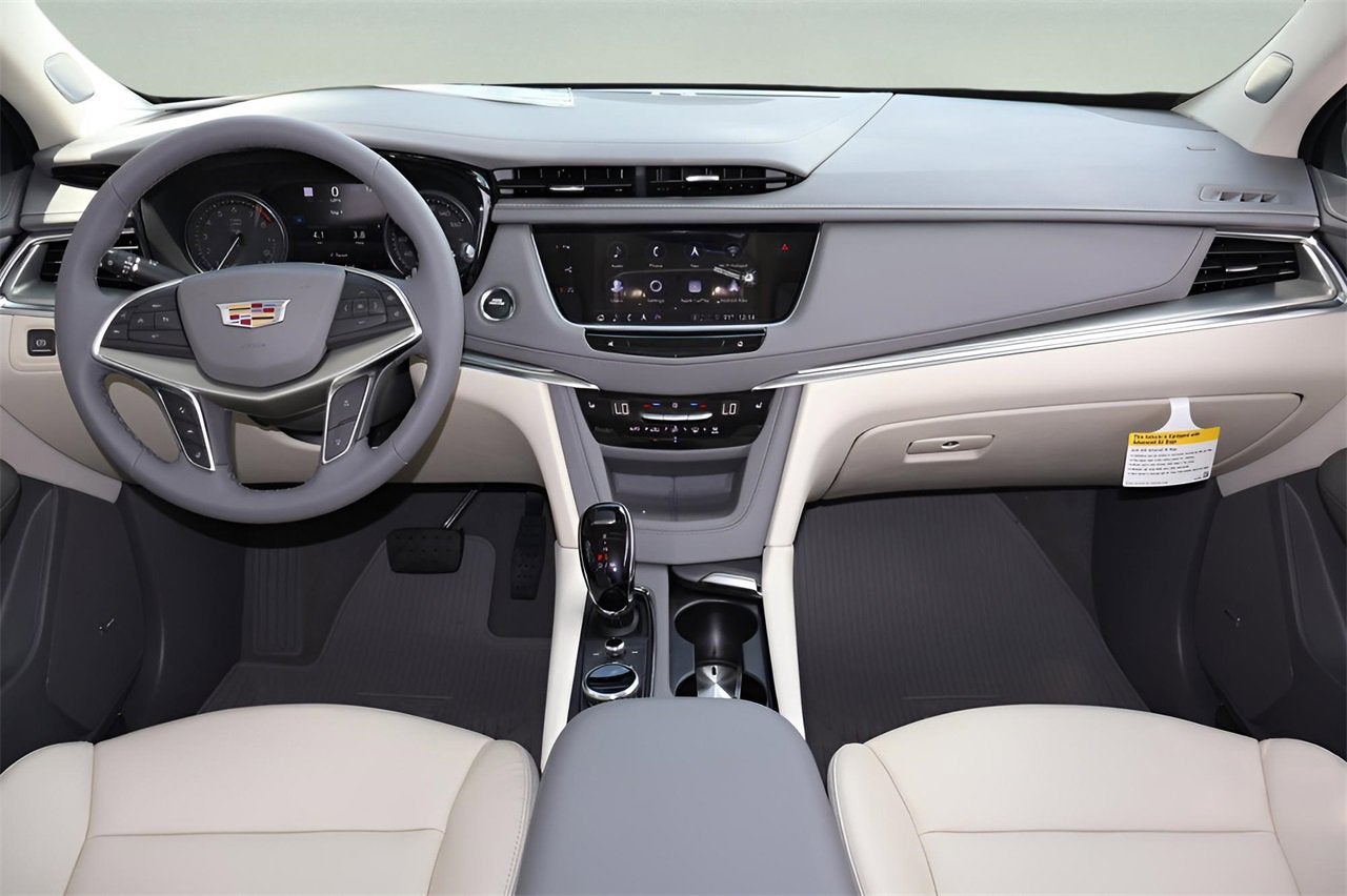 2025 Cadillac XT5 Premium Luxury