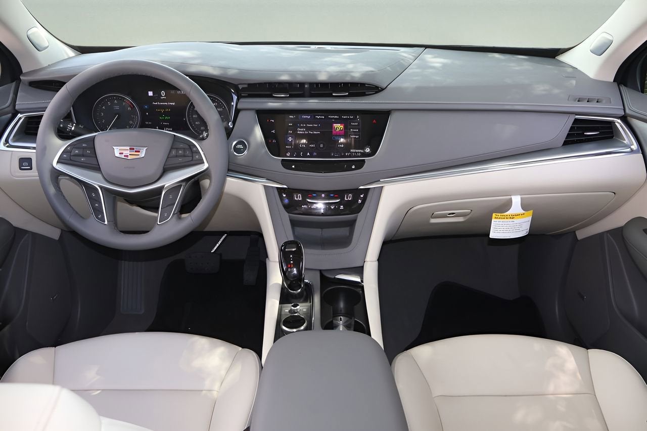 2026 Cadillac XT5 Premium Luxury