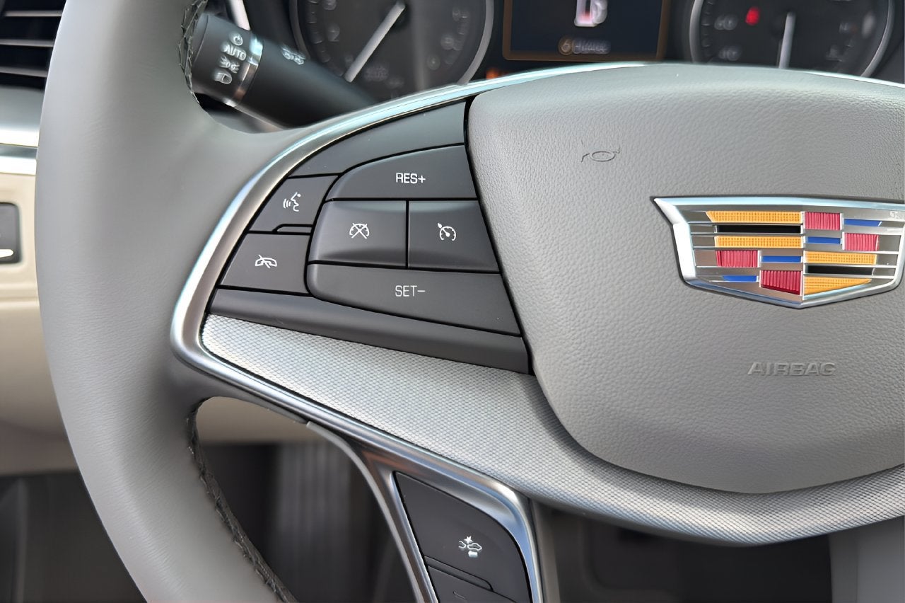 2026 Cadillac XT5 Premium Luxury